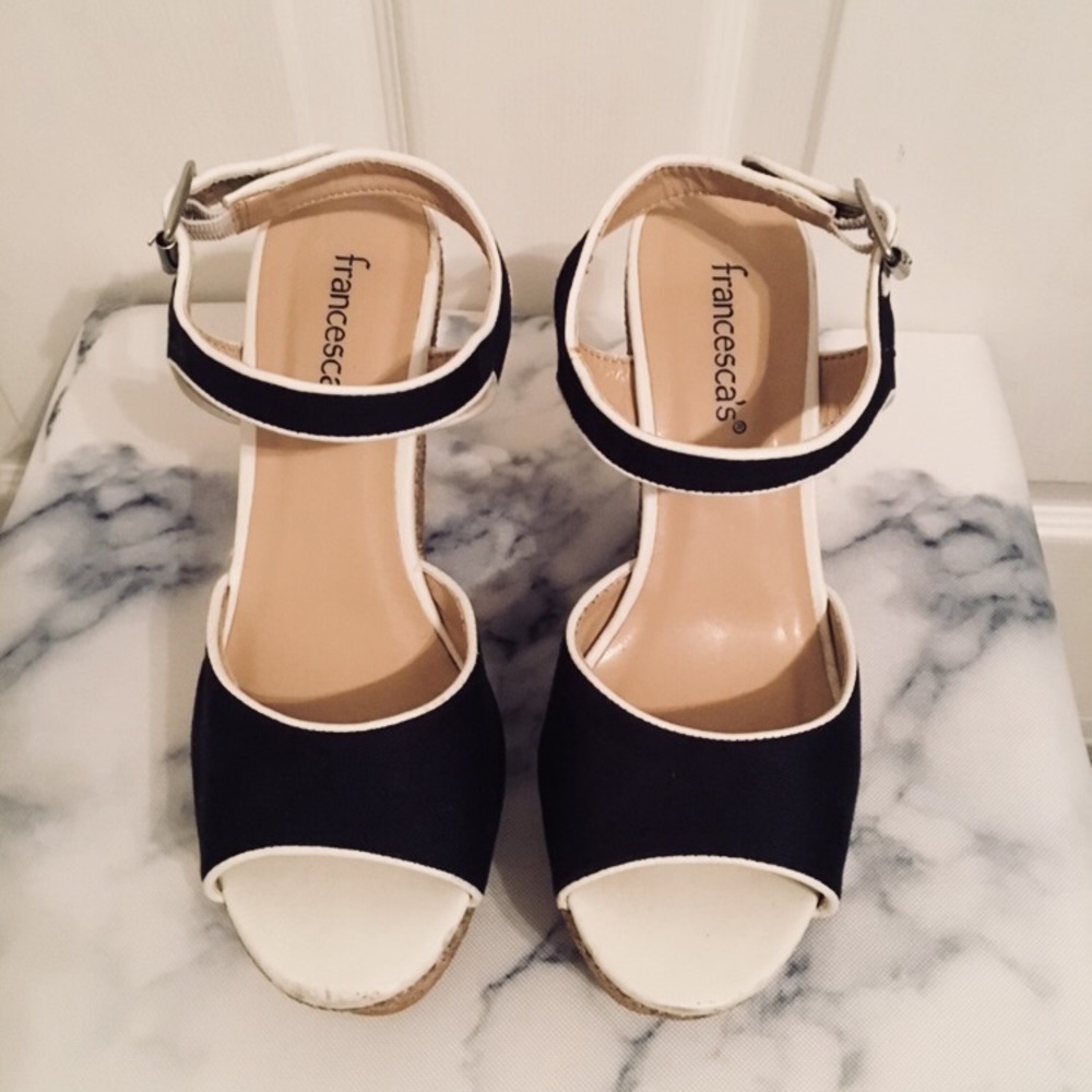 FRANCESCAS navy blue white wedges
